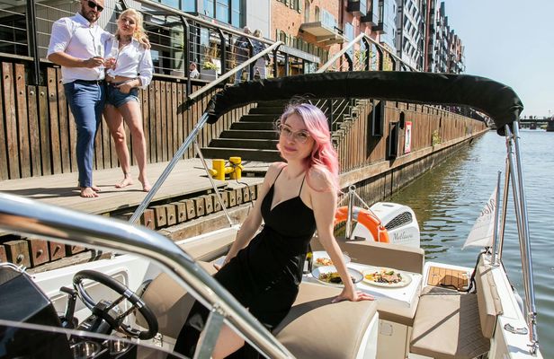 Boat Cruise from Gdańsk Old Town to Sopot Marina