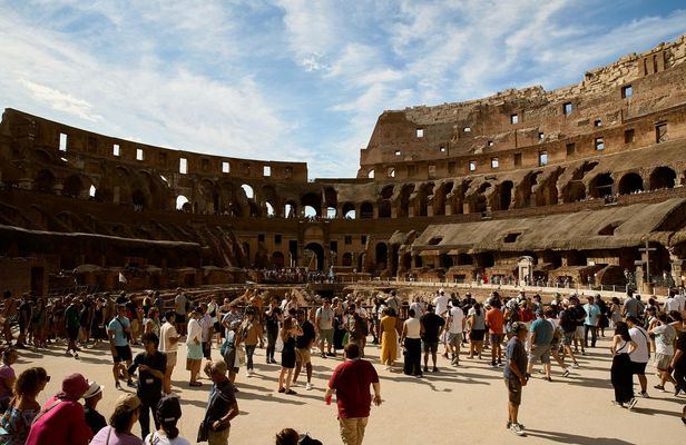 Colosseum Essential Guided Tour