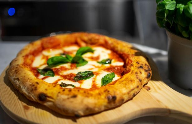 3-Hour Pizza and Gelato Cooking Class in the Heart of Rome