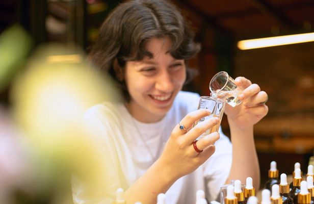 Perfume Making Workshop with Snacks and Drinks in Istanbul