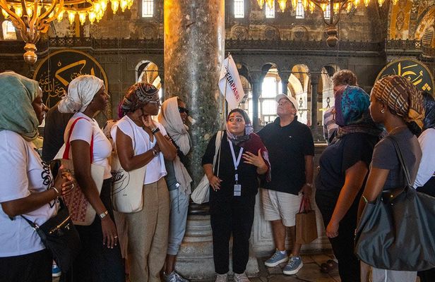 Hagia Sophia, Topkapi Palace and Basilica Cistern Istanbul tour