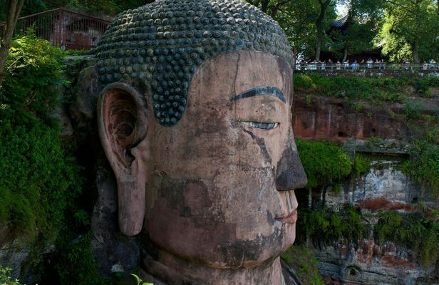 Chengdu Leshan Giant Buddha Full Day Tour