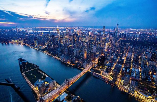 Shared NYC Helicopter Tour from Westchester