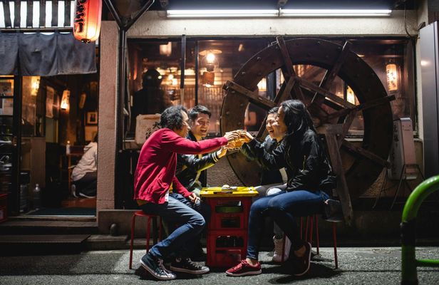 Shibuya night tour with local food tasting