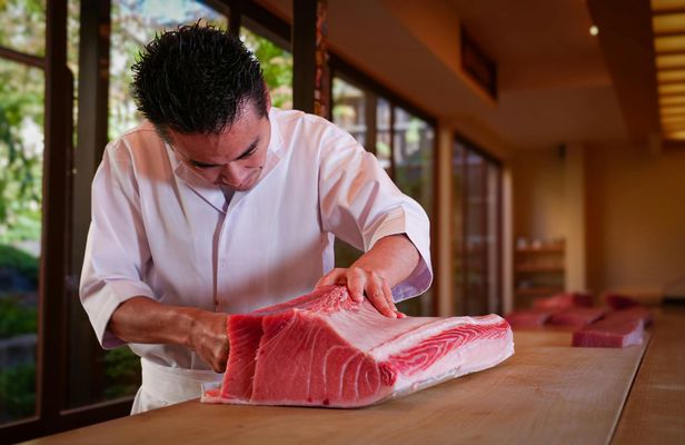 Sushi Restaurant Experience in Kyoto