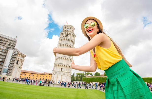 Discovering the Wonders of Pisa from Livorno