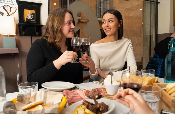Bologna traditional food tour