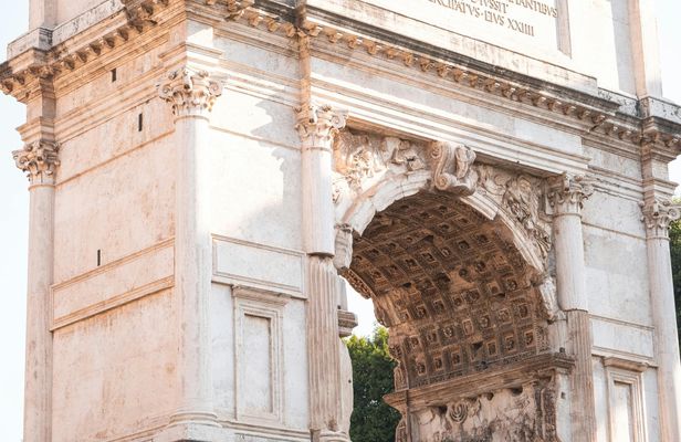 Colosseum, Arena Floor, Roman Forum & Palatine Hill Guided Tour