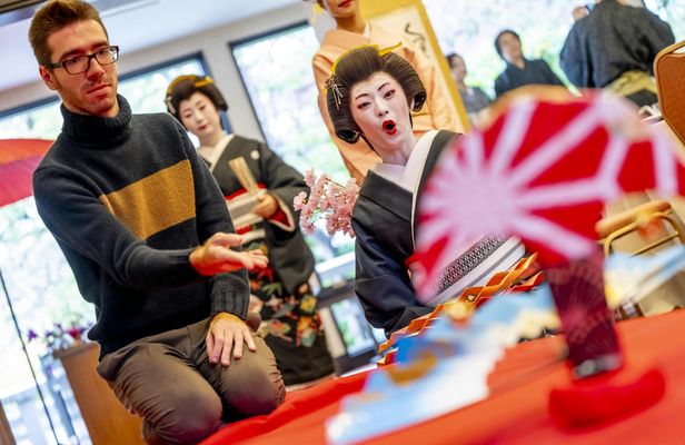 Japanese Traditional Kabuki and Ozashiki in Tokyo
