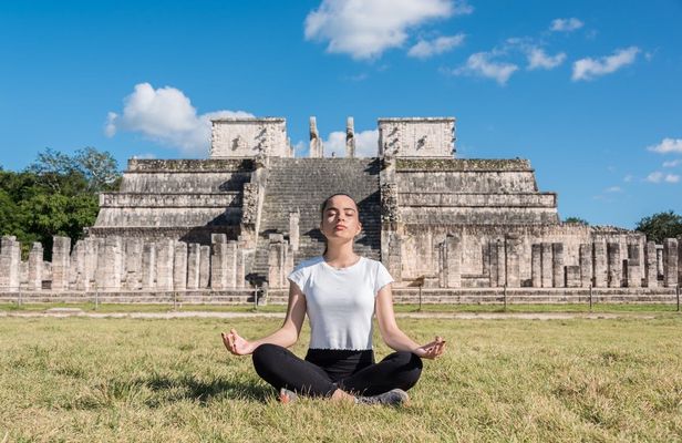 Premier Chichen Itza day trip with Cenote Xunáan and Valladolid