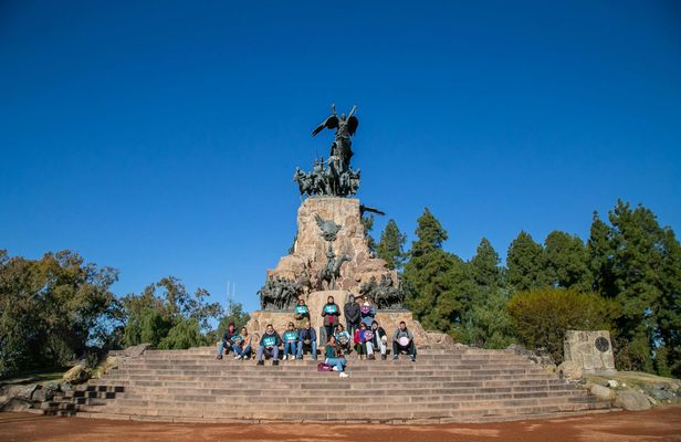 Mendoza half-day city tour