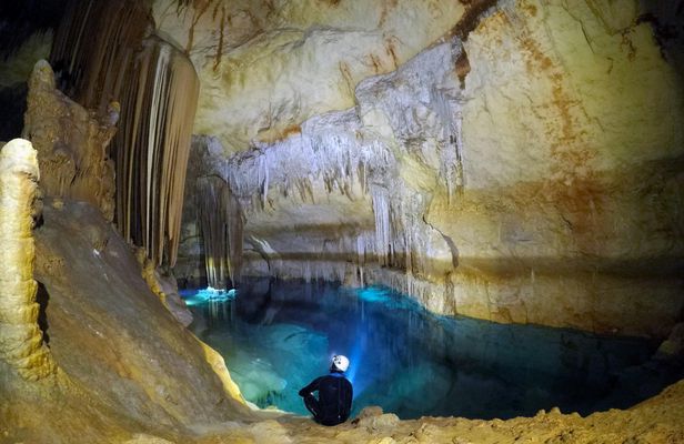 Sea Caving Excursion by Boat in Mallorca