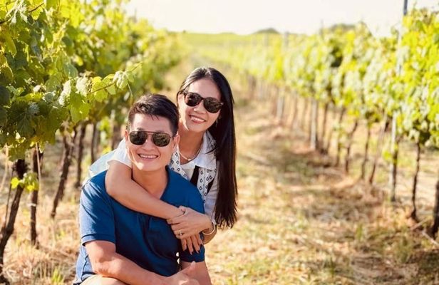 Chianti wine tour with sampling of wines, oil and balsamic vinegar