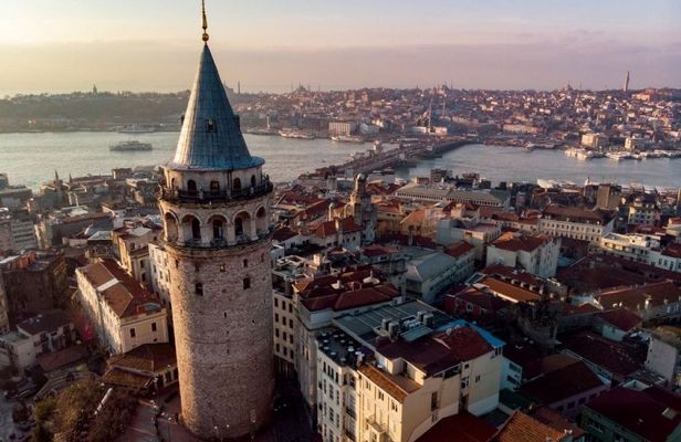 Galata Tower, Hagia Sophia, Topkapi and Dolmabahce Palace Combo Ticket