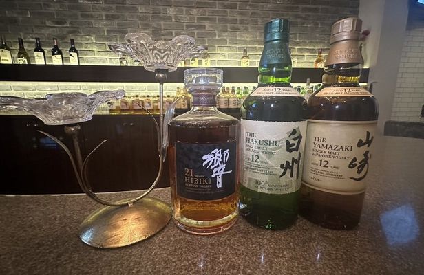 Japanese Snack Bar Experience