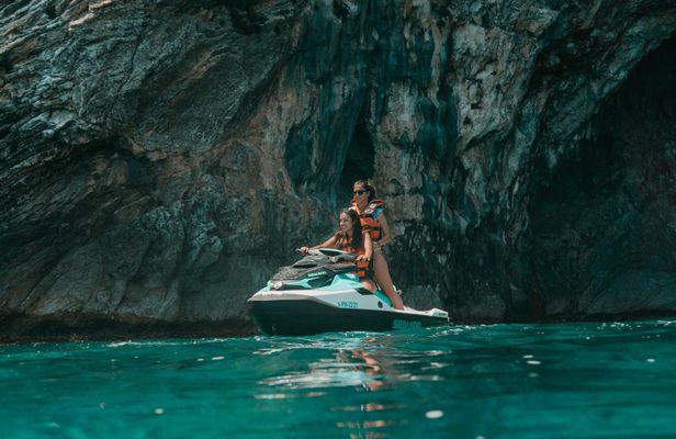 Cala en Basset and Cueva s'Argilau 1-hour jet ski tour