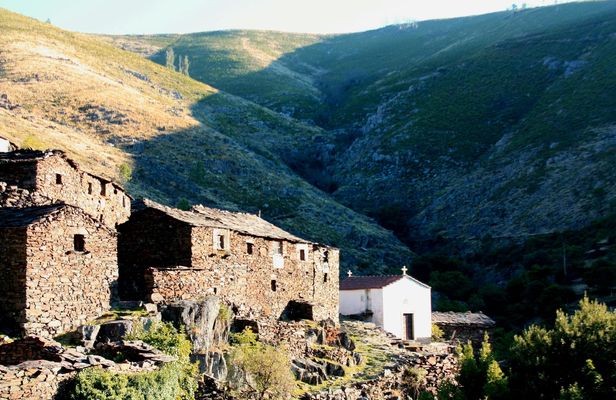 Mining villages and Drave 4×4 tour from Arouca with optional lunch