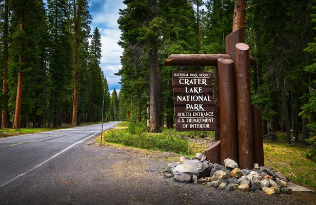 Self-guided audio driving tour of Crater Lake National Park