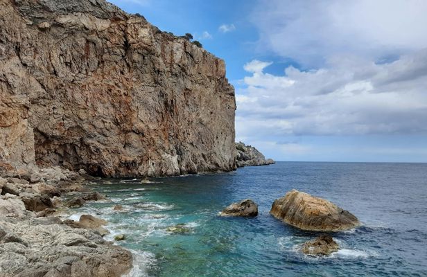 Boat trip to Illes Medes and Roca Foradada from L'Estartit