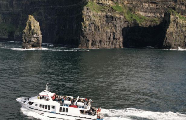 Boat Tour to the Cliffs of Moher and Aillwee Cave from Dublin