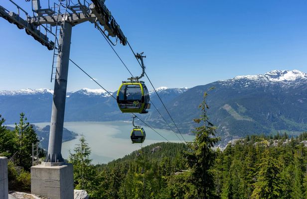 Day trip sightseeing tour to Whistler and admission to Sea to Sky Gondola