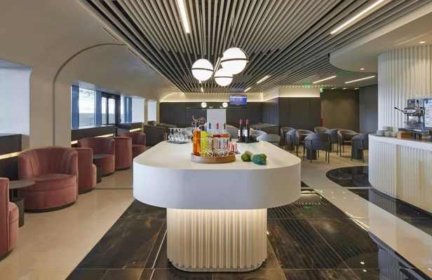 Corfu Airport exclusive lounge access