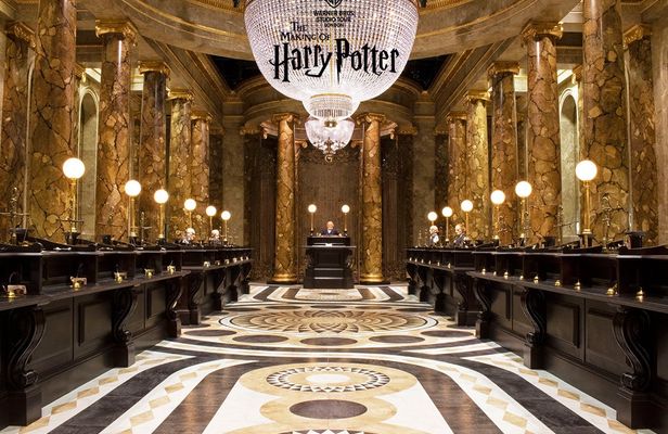 The Making of Harry Potter Guided Tour of London Warner Bros. Studio