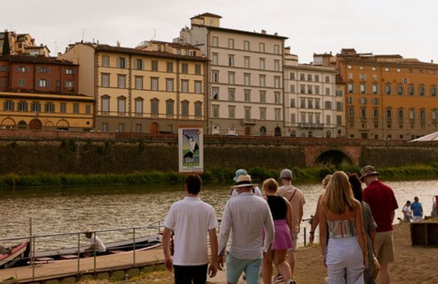 Florence Sunset Gondola Tour on the Arno River