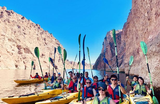 Emerald Cave guided kayak tour