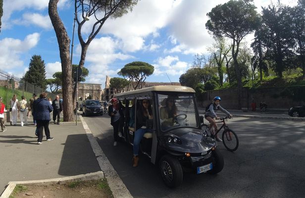 Rome's highlights 3-hour panoramic luxury golf cart tour