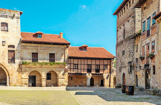 Full-day northern Spain exploration with guided Altamira Cave tour
