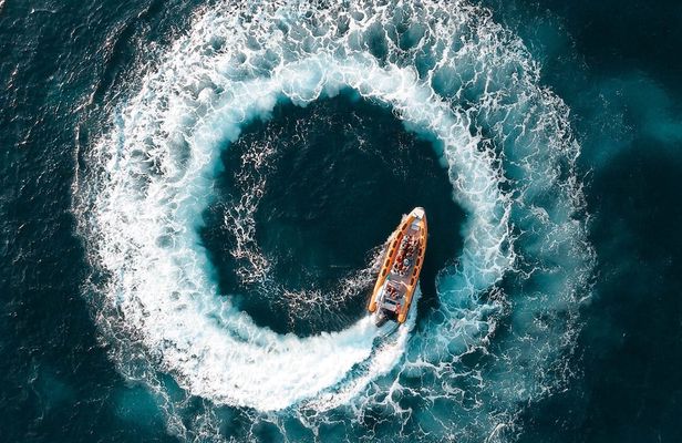 Speedboat tour from Can Picafort