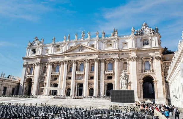 St. Peter’s Basilica reserved entry and audioguide