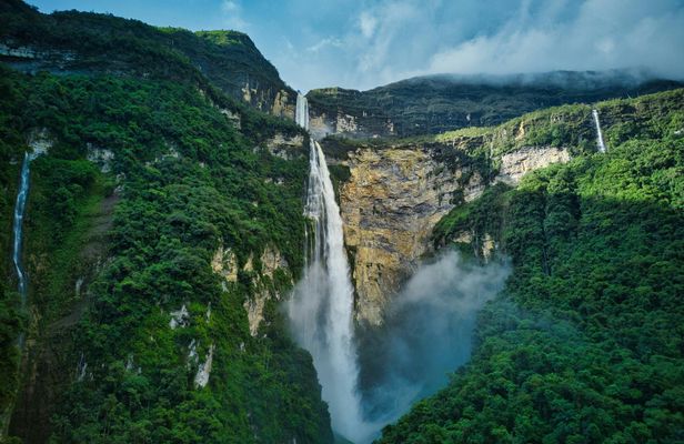 Full-day private tour to Gocta Waterfall from Chachapoyas