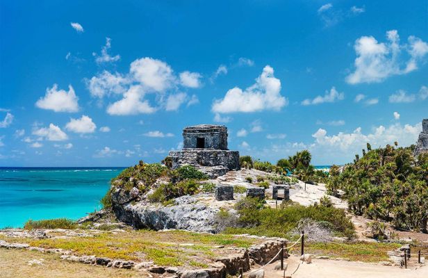 Tulum platinum tour with Akumal Turtles and Nohoch Cenote