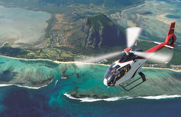 45-Minute Scenic Helicopter Flight in Mauritius from North Helipad