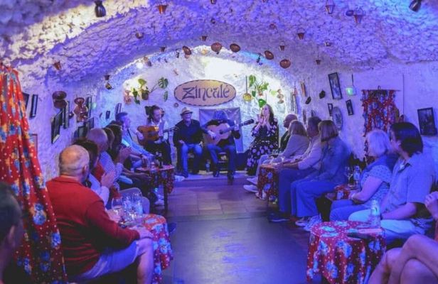 Zincalé Flamenco Show in a Sacromonte Neighbourhood Cave