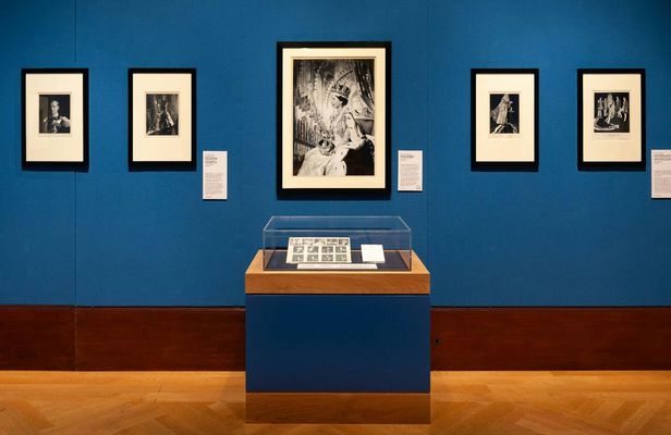 London highlights tour with Buckingham Palace King’s Gallery