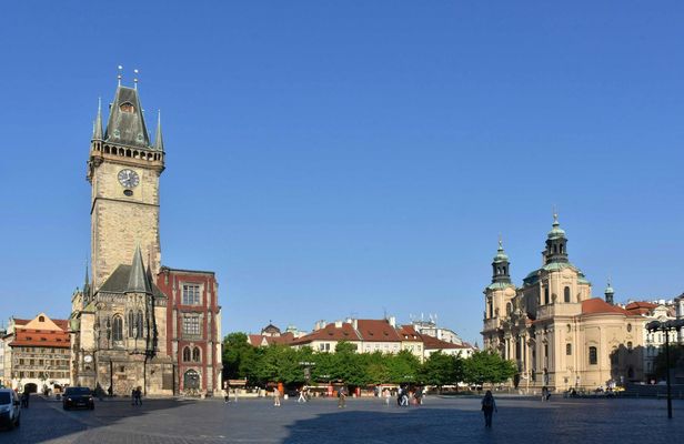 Prague Walking Tour with Admission to the Astronomical Clock Tower