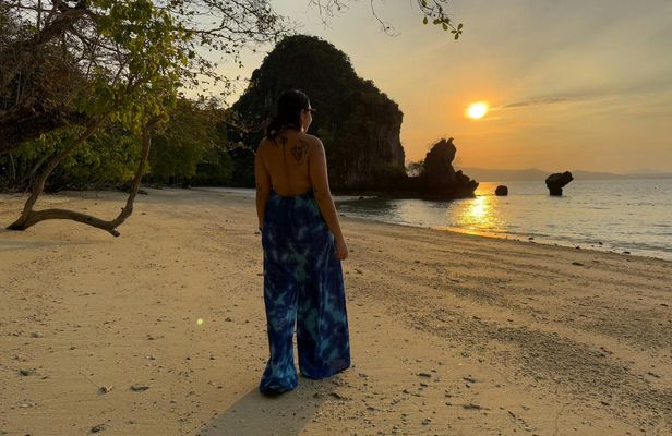 Island Hopping by Private Longtail Boat from Railay