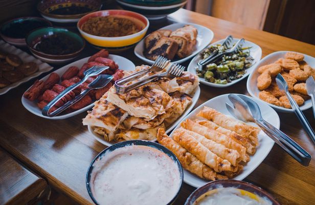 Taste the food and culture with a local family in Kapadokya