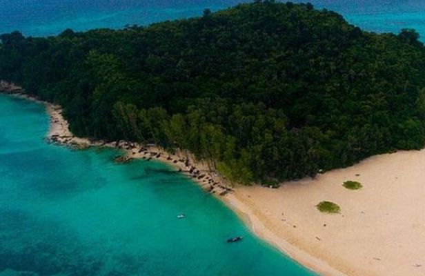 Full-day tour of Bamboo Island from Krabi