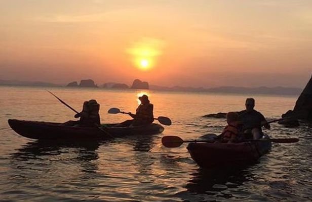 Kayaking and BBQ dinner on the beach in Ao Thalane
