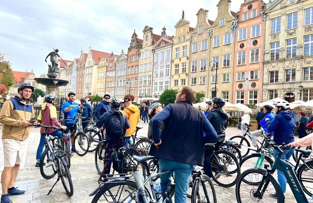 Private Gdańsk bike tour for 4 people
