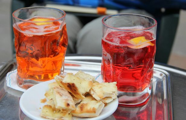 Guided gastronomic and cultural tour through Venice