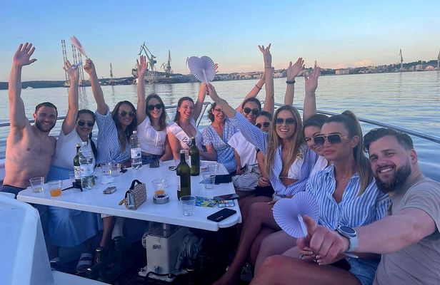 Sunset boat tour to Brijuni National Park with dinner and dolphin watching