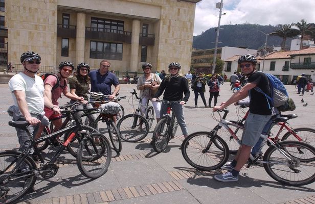 Panoramic bike tour