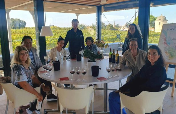 Full-Day Wine Tour in Saint-Emilion and Margaux