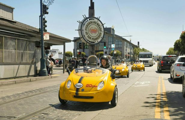 Golden Gate Bridge to Lombard Street tour in a little yellow car