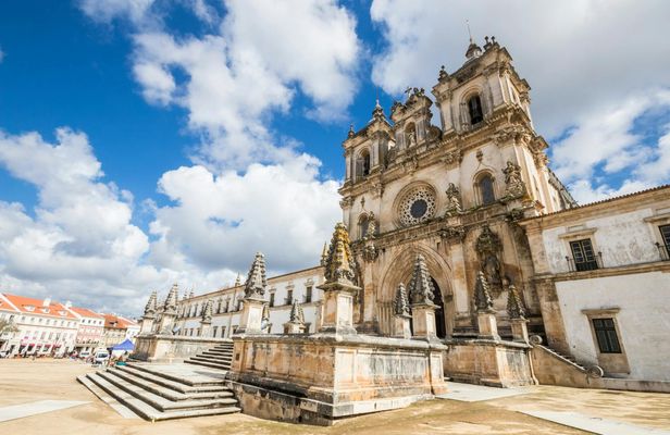 Skip-the-line entry ticket to the Monastery of Alcobaça